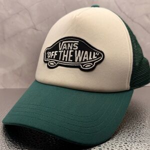 🧢 Vans Off The Wall Trucker Hat – Cream & Green - see pics and description